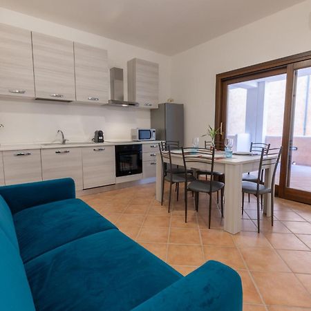 Nuovi Appartamenti Tri E Bilocali In Residence Con Piscina A Porto Cervo 800Mt Mare Лиша-ди-Вакка Экстерьер фото