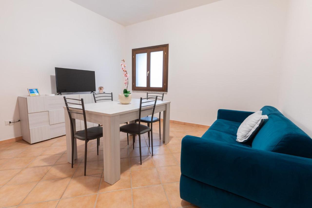 Nuovi Appartamenti Tri E Bilocali In Residence Con Piscina A Porto Cervo 800Mt Mare Лиша-ди-Вакка Экстерьер фото