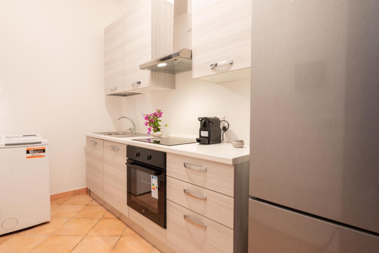 Nuovi Appartamenti Tri E Bilocali In Residence Con Piscina A Porto Cervo 800Mt Mare Лиша-ди-Вакка Экстерьер фото