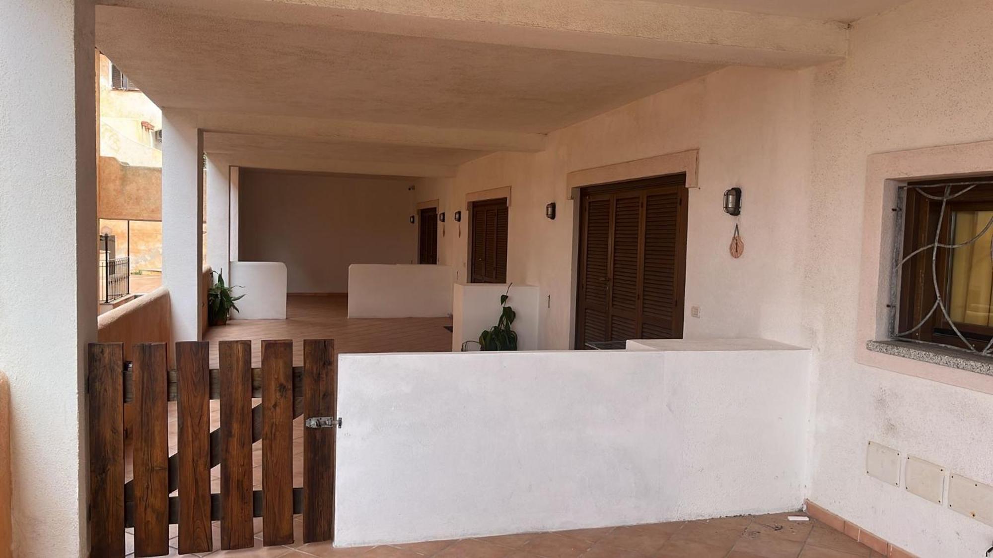 Nuovi Appartamenti Tri E Bilocali In Residence Con Piscina A Porto Cervo 800Mt Mare Лиша-ди-Вакка Экстерьер фото